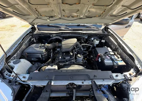 2019 Toyota Tacoma Access Cab z USA, uszkodzony, nr VIN 5TFRX5GN3KX149594